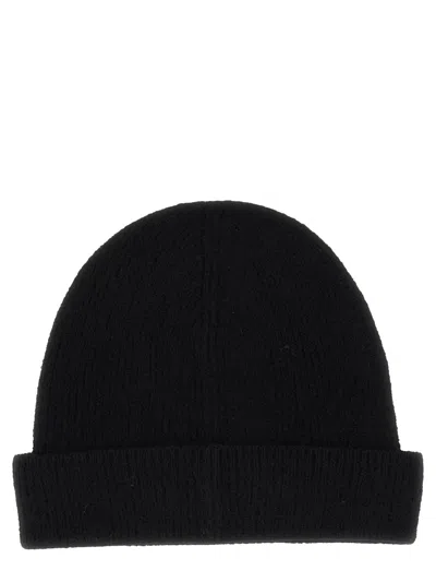 Apc A.p.c. Berretto In Lana Con Logo In Blue