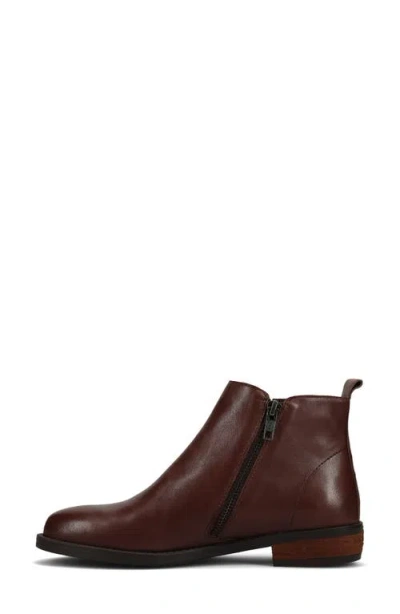 Vaneli Risy Bootie In Brown
