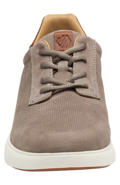 Johnston & Murphy Ackerson Sneaker In Brown
