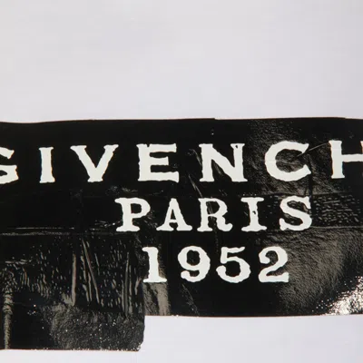 Givenchy T-shirt In White