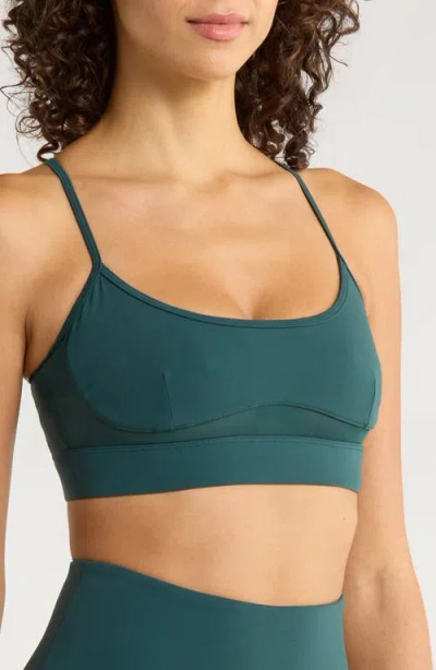 Mpg Sculpt Mesh Inset Sports Bra In Green