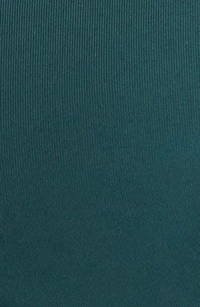 Mpg Sculpt Mesh Inset Sports Bra In Green