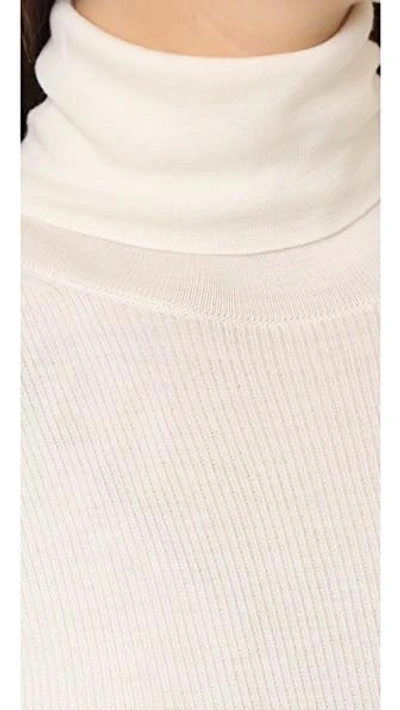 Shop Theory Leenda B Sweater In Ivory