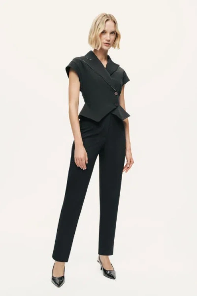 Nocturne Fitted Tailored Vest In Black