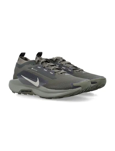 Nike Reactx Pegasus Trail 5 Gtx Sp Sneakers In Gray