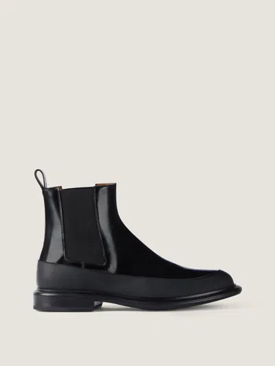 Givenchy Gent Chelsea Boots In Brushed Leather In Black