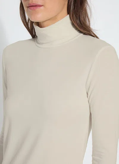 Lyssé Essential Longsleeve Turtleneck In Neutral