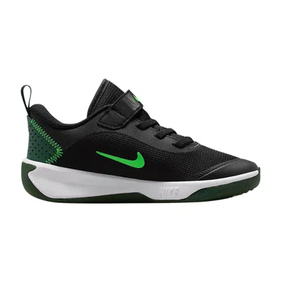 Pre-owned Nike Omni Multi-court Ps 'black Green Strike' | Kid's Size 11.5