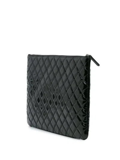 Pre-owned Chanel 2014-2015 Large Quilted Patent O Case Clutch Bag In Black