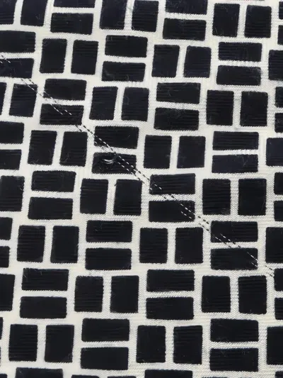 Pre-owned Hermes 2000s Losange Gm Scarf In Black