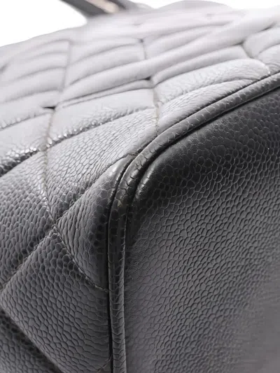 Pre-owned Chanel 2000-2002 Quilted Tote Bag In Black