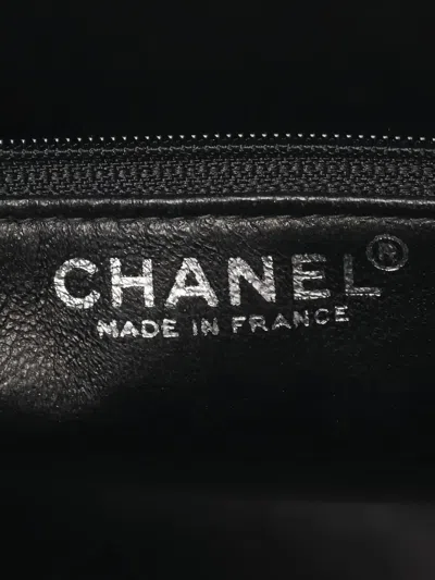 Pre-owned Chanel 2000-2002 Quilted Tote Bag In Black