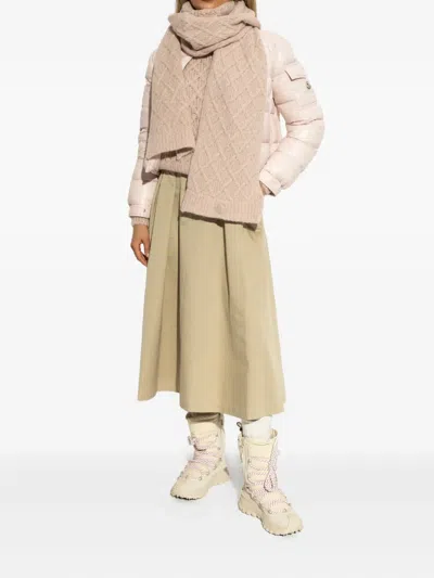 Moncler High Snow Boots Featuring Textured Outsole In Neutral