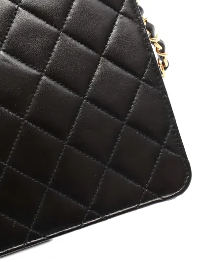 Pre-owned Chanel 1997-1999 Matelasse Flap Chain Shoulder Bag In Black