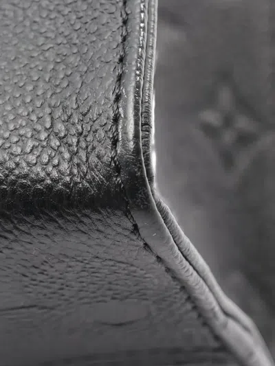 Pre-owned Louis Vuitton 2010s On-the-go Pm Handbag In Black