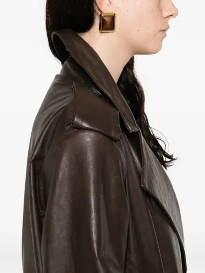 双排扣皮质外套