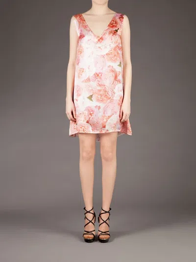 Twisty Parallel Universe Floral Print Shift Dress In Pink