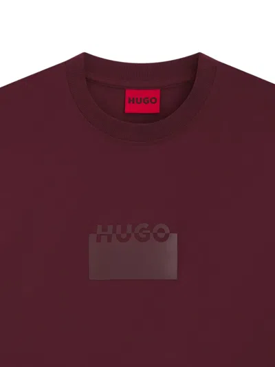 Hugo Boss Logo-plaque Cotton T-shirt In Burgundy