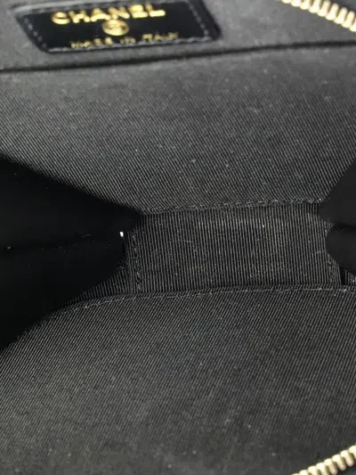 Pre-owned Chanel Handle With Care Round Vanity Case With Chain Quilted Caviar Small Crossbody Bag In Black