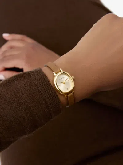 Guess Usa Quartz 28mm In Brown
