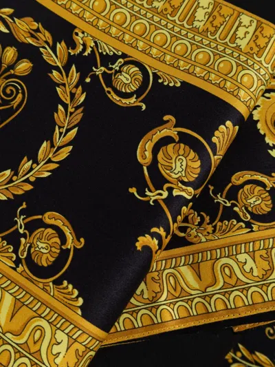 Versace Medusa Motif Bedding (set Four Pieces) In Black