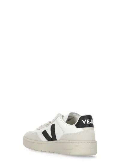 Veja V-90 Trainers, Size 7 In Multi