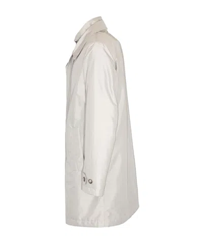 Fay Buttoned Collar Coat In White