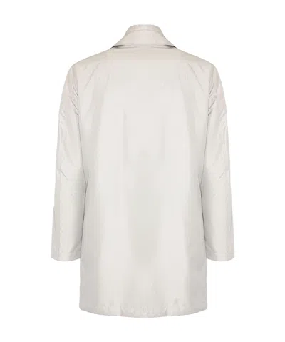 Fay Buttoned Collar Coat In White