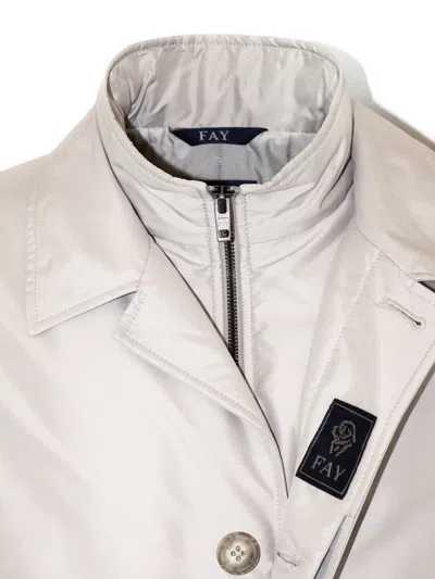 Fay Buttoned Collar Coat In White