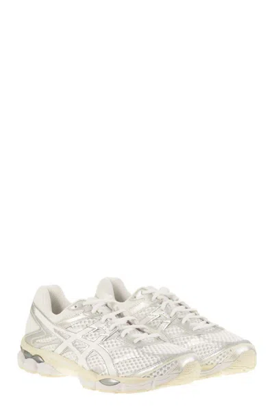 Asics Sneakers In White