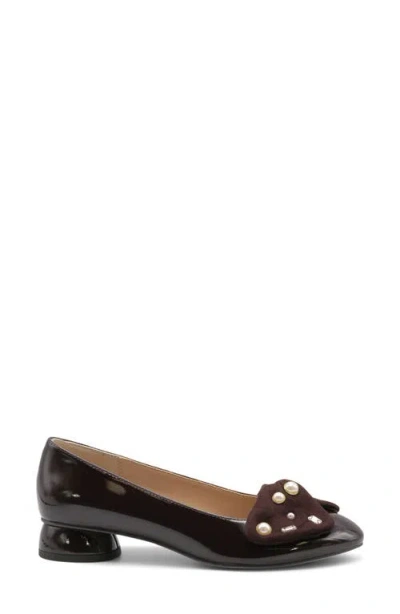 Charles David Breck Pump In Black