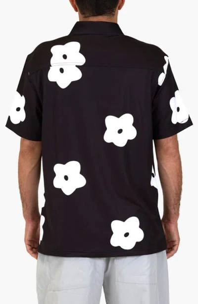 Vast Flower Patch Aqua Terra Performance Short Sleeve Button-up Shirt In Purple