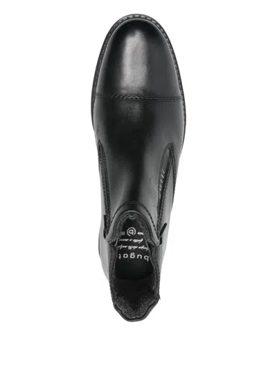 Bugatti Zip Chelsea Boots In Black