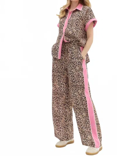 Entro City Walks Pant In Leopard/pink In Multi