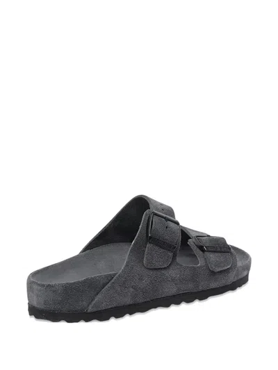 Birkenstock Arizona バックルサンダル In Black