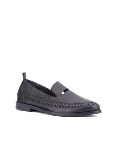 Vintage Foundry Co Women Woven Loafer In Black In Gray