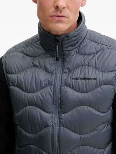 Peak Performance Helium Quilted-zip Gilet In Blue