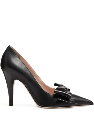 Valentino Garavani Bowow Goatskin Pumps Pointed Toe Heels In Black