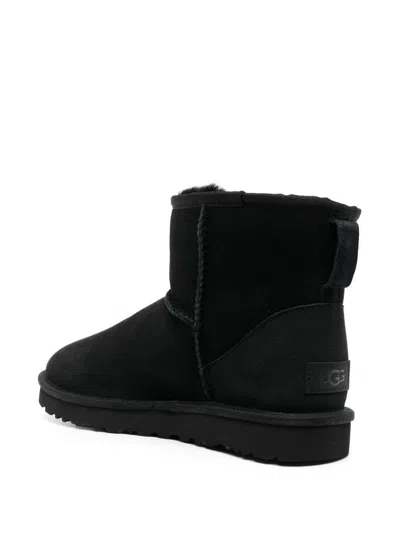 Ugg Womens Classic Mini Ii Boots In Black