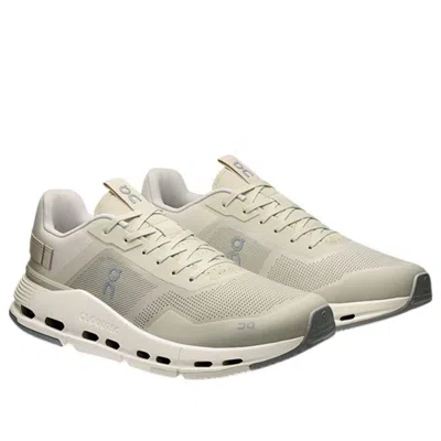 On Running Cloudnova Form 2 Tt In White