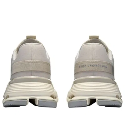 On Running Cloudnova Form 2 Tt In White