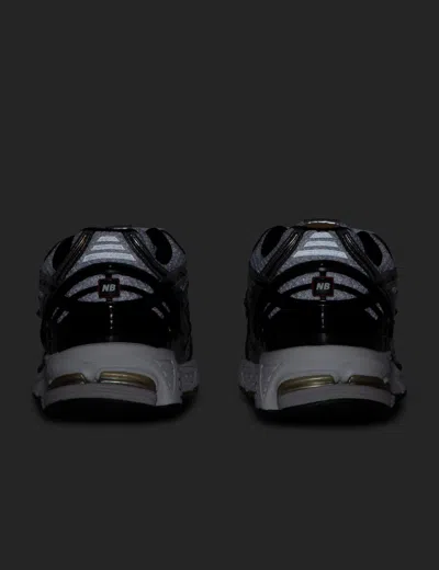 New Balance Sneakers In Black