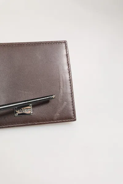 Pre-owned Dolce & Gabbana Brown Leather Dg Logo Engrave Bifold Card Holder Men's Wallet ()