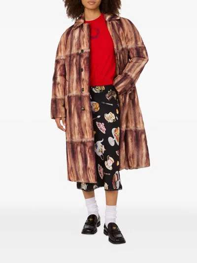 Moschino Printed Canvas Quilt In Brown