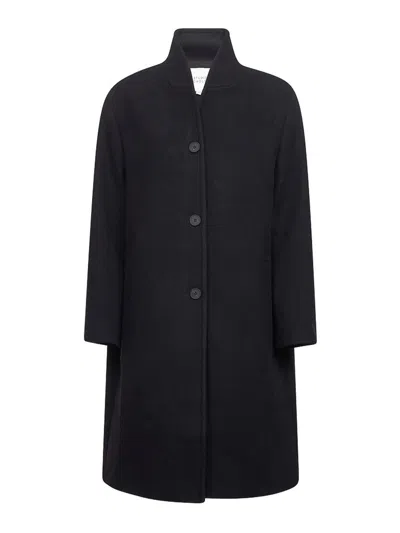 Studio Nicholson Long Coat With Structured Shoulders And Pockets In Black
