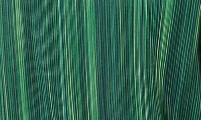 Cyrus Plissé Button-up Shirt In Green