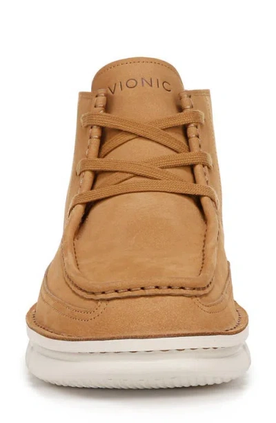 Vionic Uptown Chukka In Brown