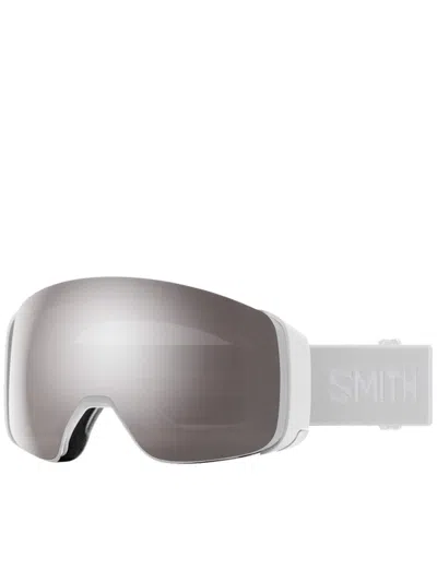 Smith 4d Mag In Gray