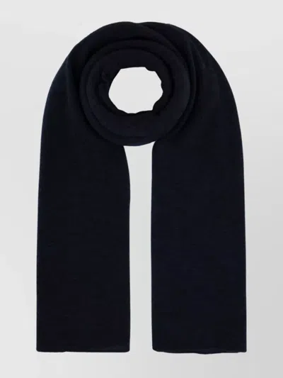 Panicale Luxurious Cashmere Rectangular Scarf In Black
