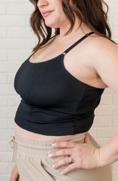 Davin & Adley Busty Size In Black